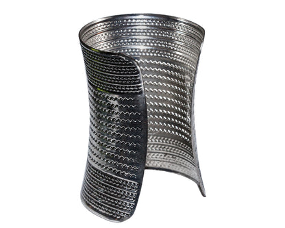 Geometrical Design Arm Cuff