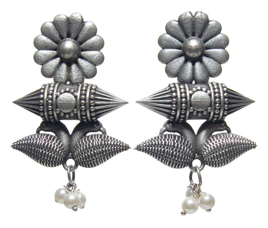 Vintage Flower Dangling Earrings