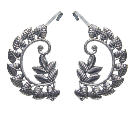 Leaf Crest Ear Cuff