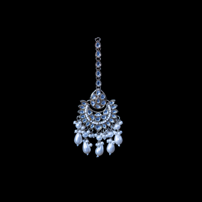 Chaandni Neck and Earrings